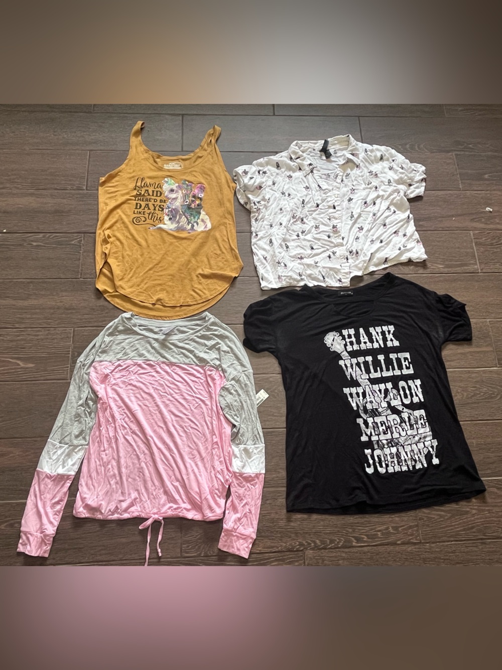 Women’s Tops Lot of 4 Size M Mixed Graphic Shirts Different Designs